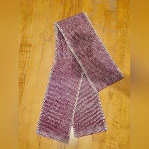 Pink wool scarf